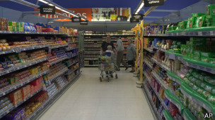 Supermercado na Inglaterra | Foto: AP