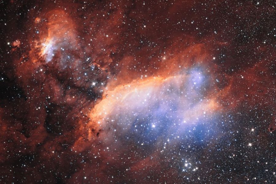 Nebulosa do Camarão é um gigante berçário estelar, <a href='http://noticias.band.com.br/ciencia/noticia/100000631845/telescopio-chileno-registra-a-nebulosa-do-camarao.html' target='_self'><b><u>Leia mais</u></b></a>